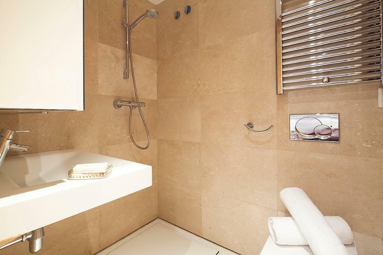 My Space Barcelona Pool Garden Apartments Exterior foto